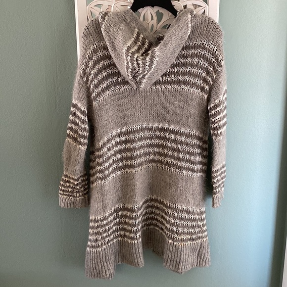 Bethany Mota Cardigan - Picture 2 of 3
